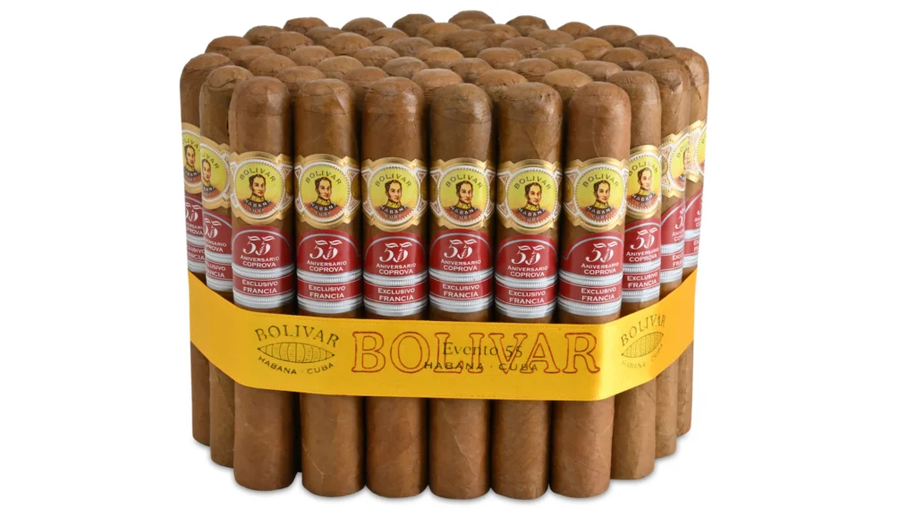 Un mazzo di sigari Bolivar Evento 55 Edición Regional Francia legati da un nastro giallo con il brand Bolivar Habana Cuba.