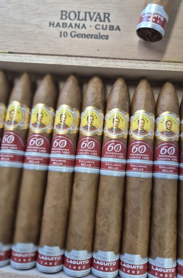 Sigari Bolivar Generales Edición Regional Belux 2025 box da 10 pezzi.